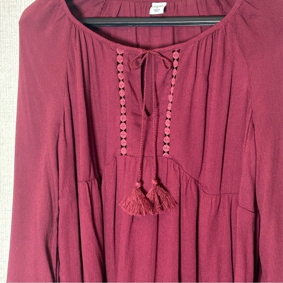 Old Navy Womens Burgundy Peasant Cottage Tassel Balloon Sleeve Blouse small - Picture 4 of 9
